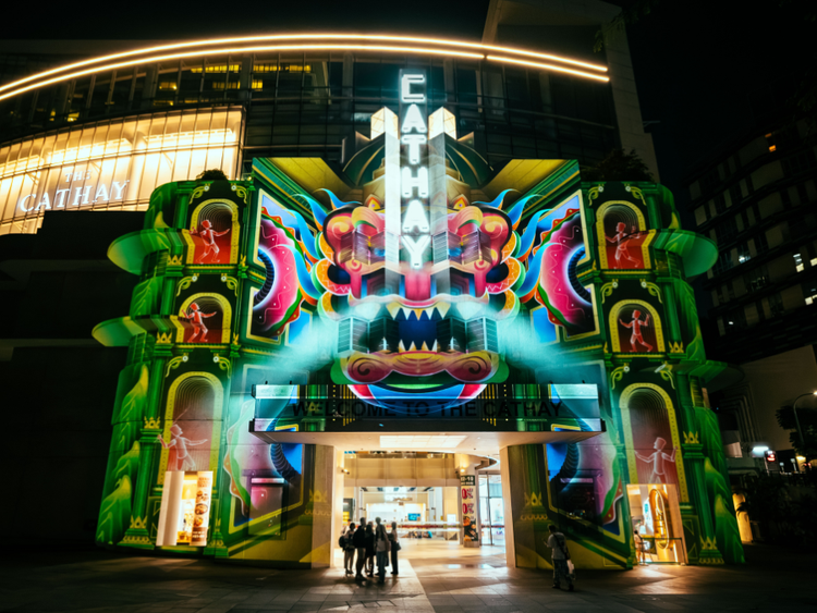 A 1939 cinema hosts a projection-mapping competition that keeps running after the verdict