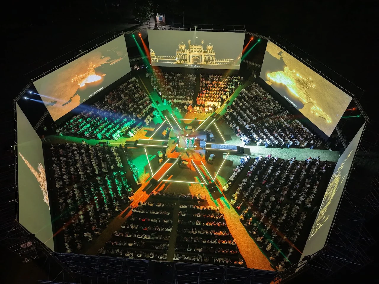 Six screens in a hexagon, and the show changes with your seat