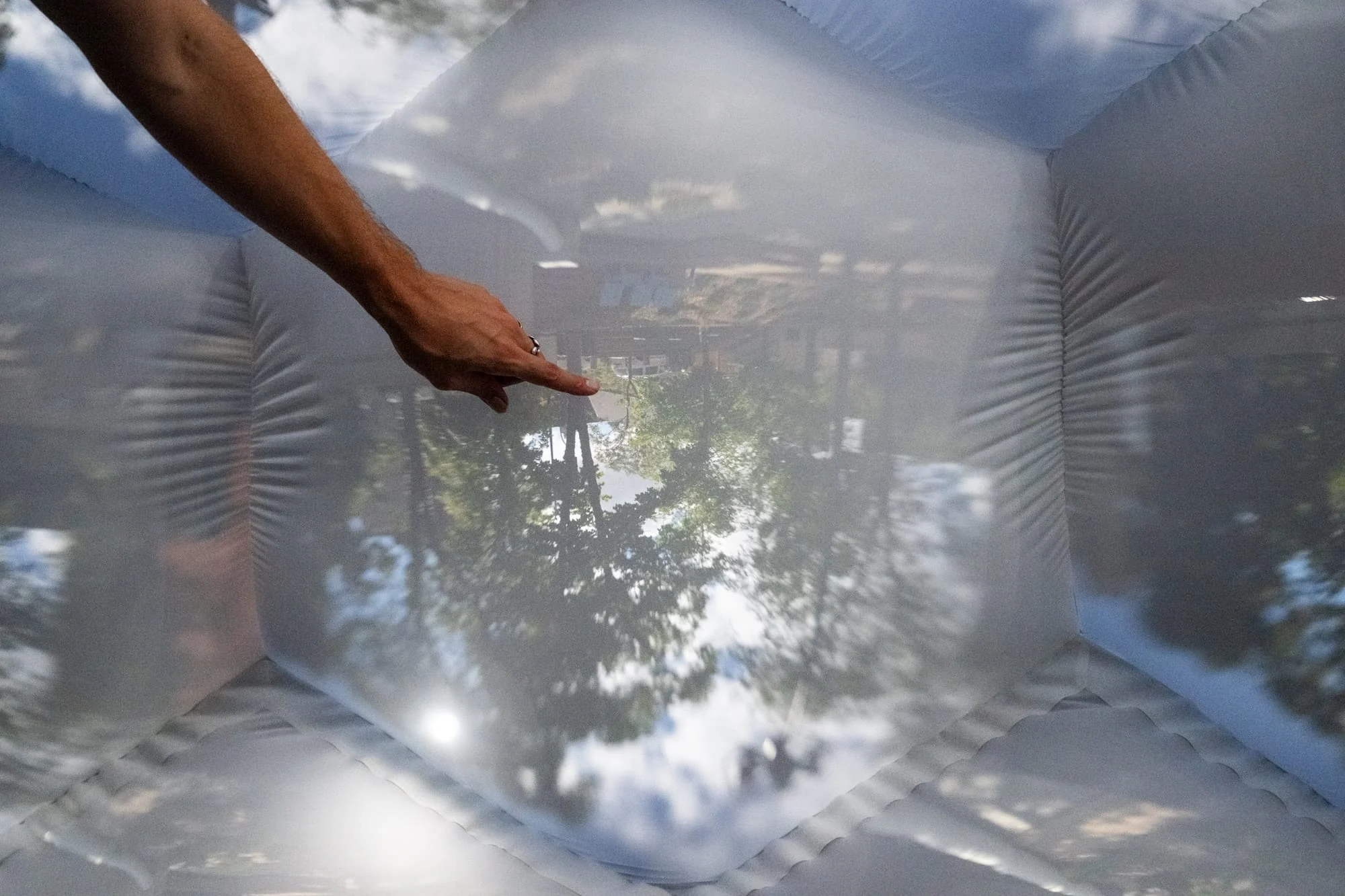 221 lenses, powered by the sun, recording nothing